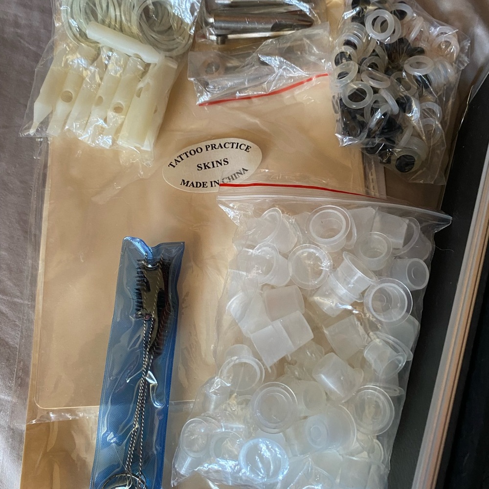 Tattoo kit - Picture 5 of 9